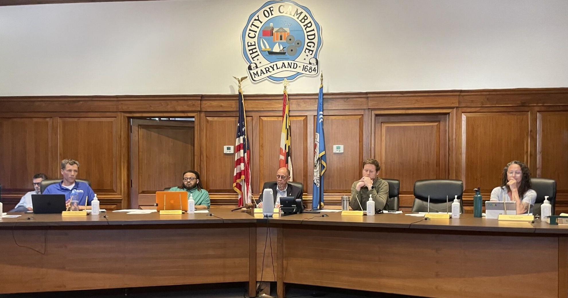 Commissioner Roche brings up CWDI lawsuit, hopes city will withdraw it - Vimarsana News