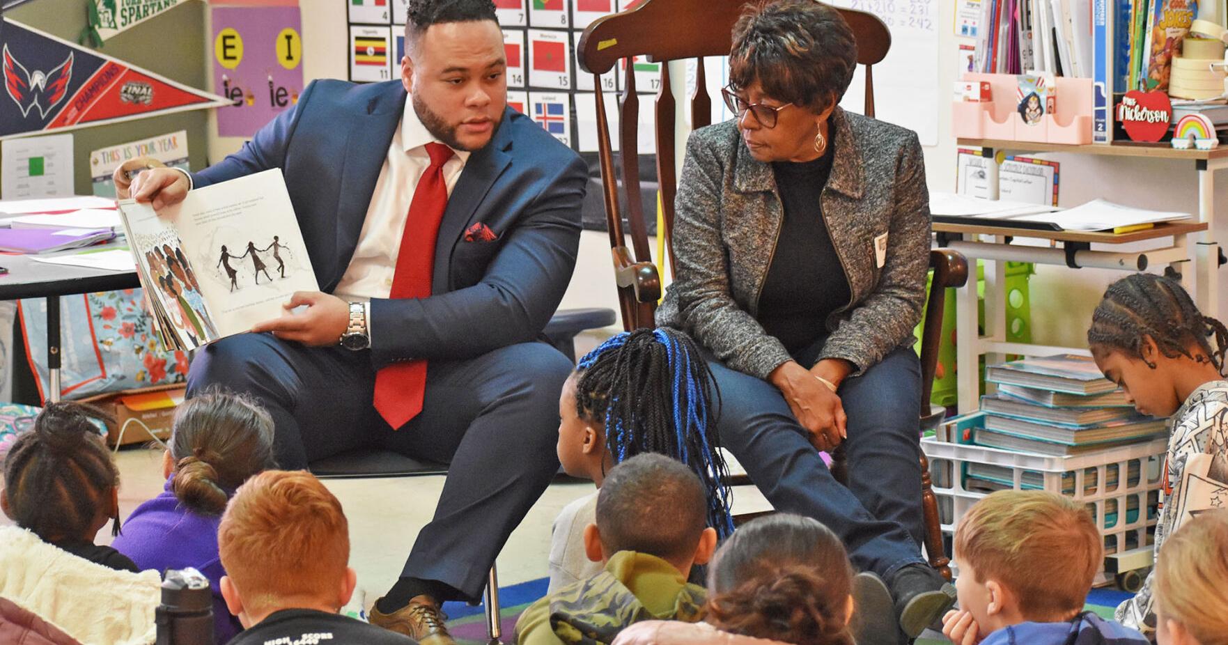 Local volunteers, former MLBer celebrate Black History Month at RHES - Vimarsana News