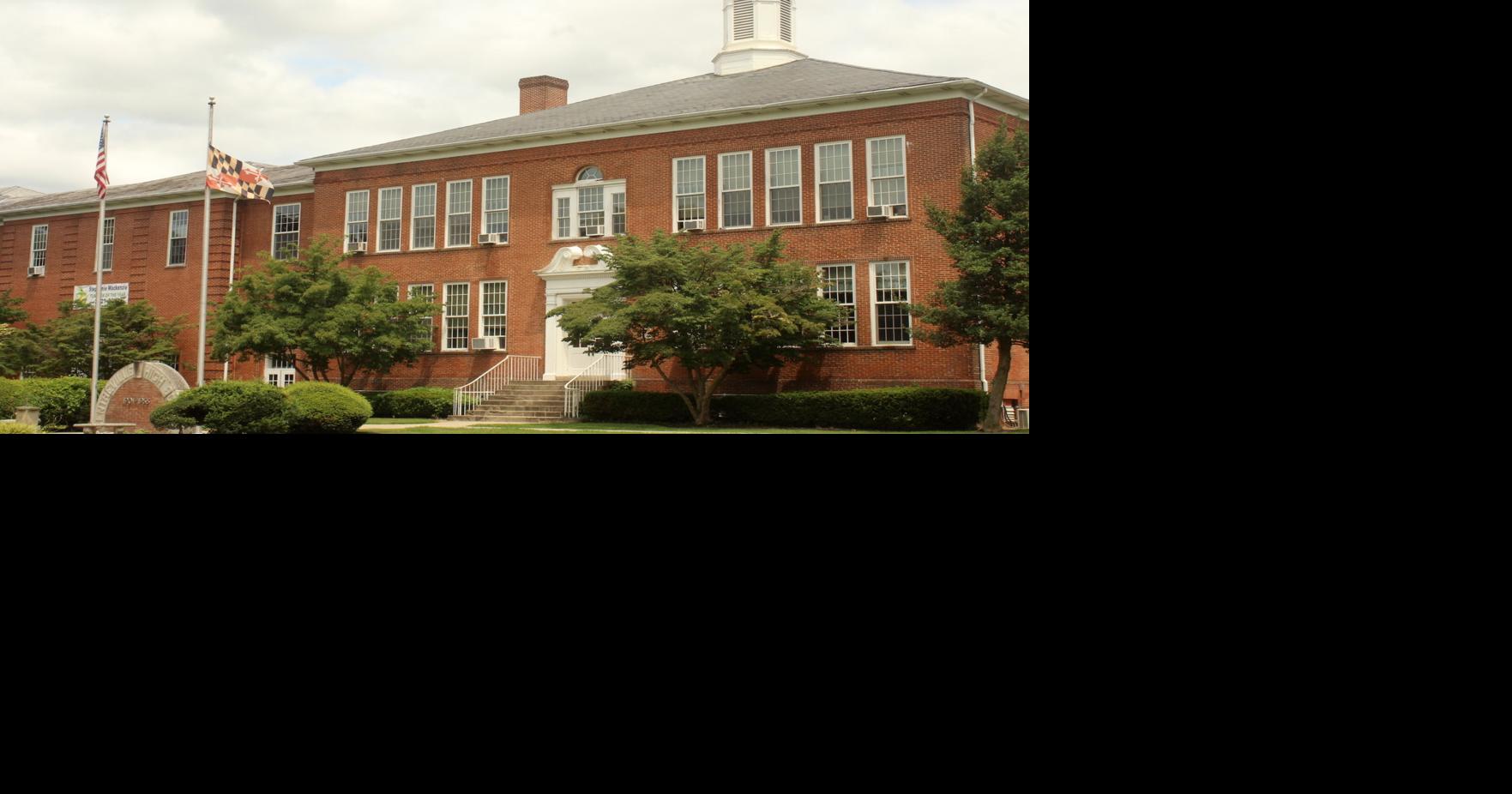 Citizen committee historic school building in Centreville