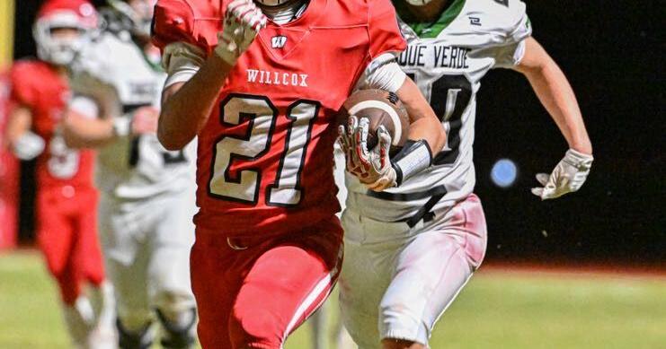 Willcox rolls past Tanque Verde, finishes 10-0 and earns home playoff game