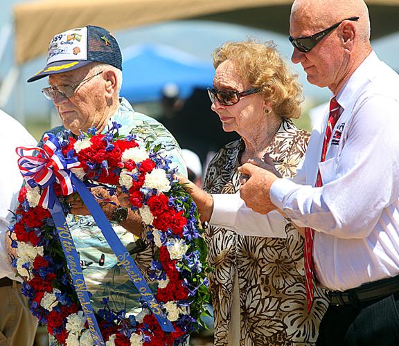 Veterans honored on 70th anniversary of WWII end | Local News Stories ...
