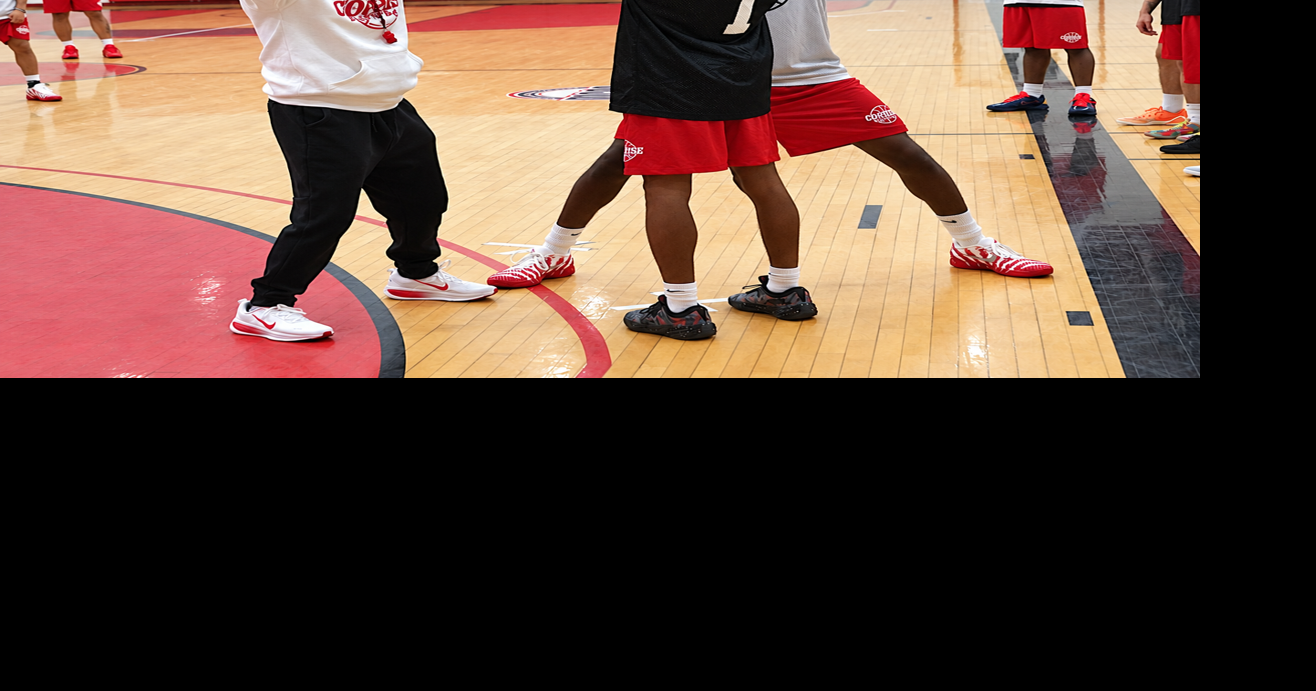 Cochise College men open title defense with veteran guards, 10 freshmen