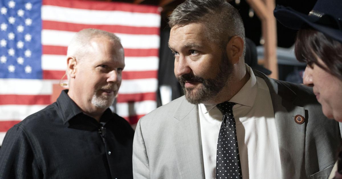 How an Election Fight in Arizona Could Affect the Nation's Midterms