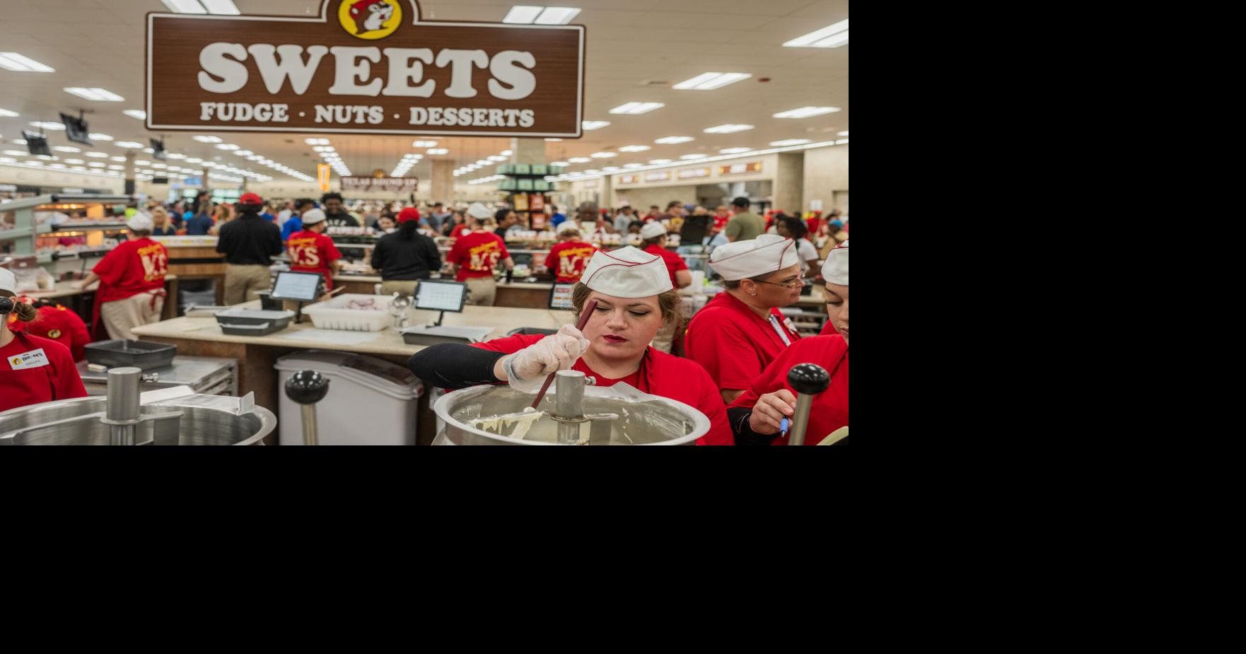 Buc-ee’s, a Pit Stop to Refuel Cars, Stomachs and Souls, Spreads into Arizona Next Summer