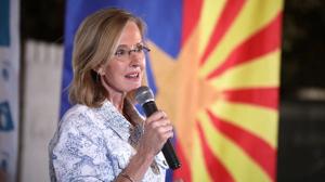 Poll: Taylor Robson widens lead ahead of GOP primary