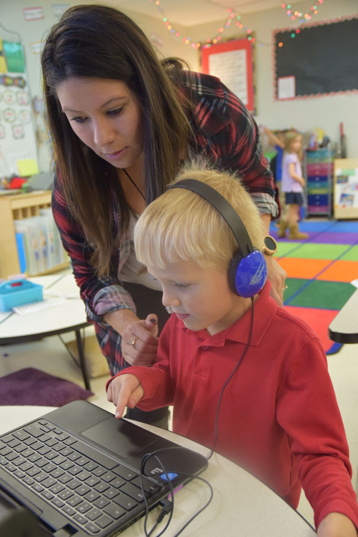 Teaching Technology Through Tablets Leman Academy Teacher Looks To teaching-technology-through-tablets-leman-academy-teacher-looks-to
