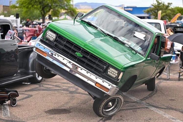 Kars for Kids car show raises funds for youth programs | Sierra Vista ...