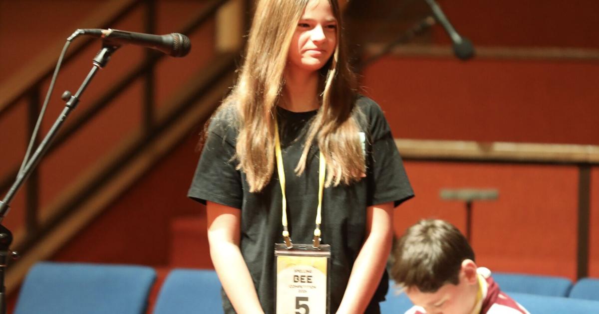 Pmeree Zayda Papiese of Pomerene wins county spelling bee | Sierra Vista ...