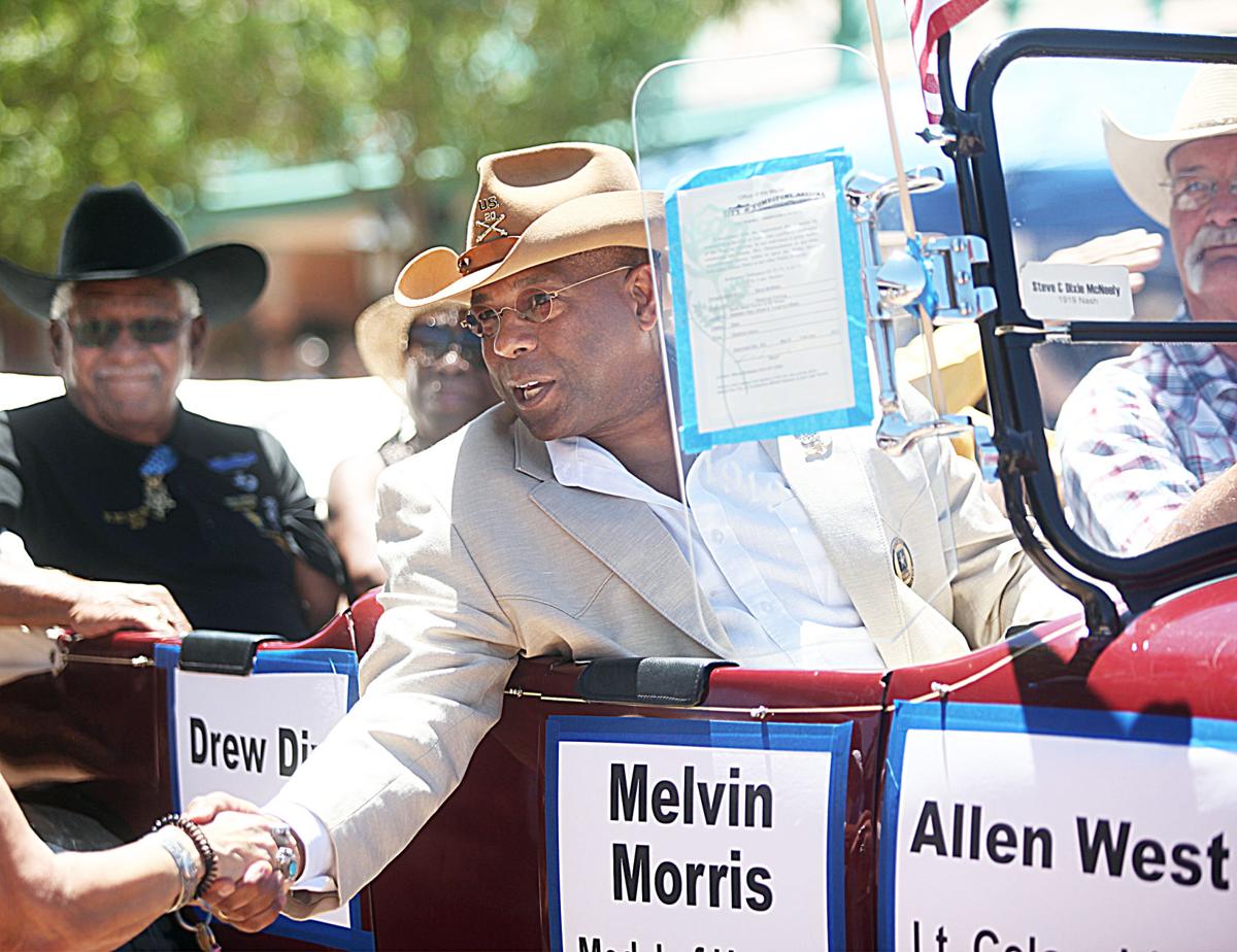 'Tombstone' actors help community celebrate 25th anniversary of popular movie