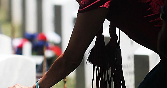 Memorial Day observances adapt amid pandemic | COVID-19 ...