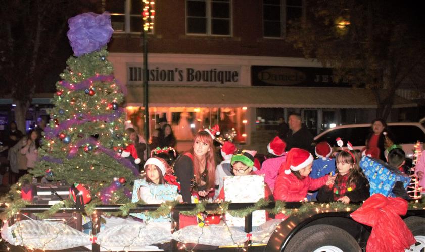 Douglas Ga Christmas Parade 2022 Christmas Parade Kicks Off Holiday Season In Douglas | Douglas Dispatch |  Myheraldreview.com