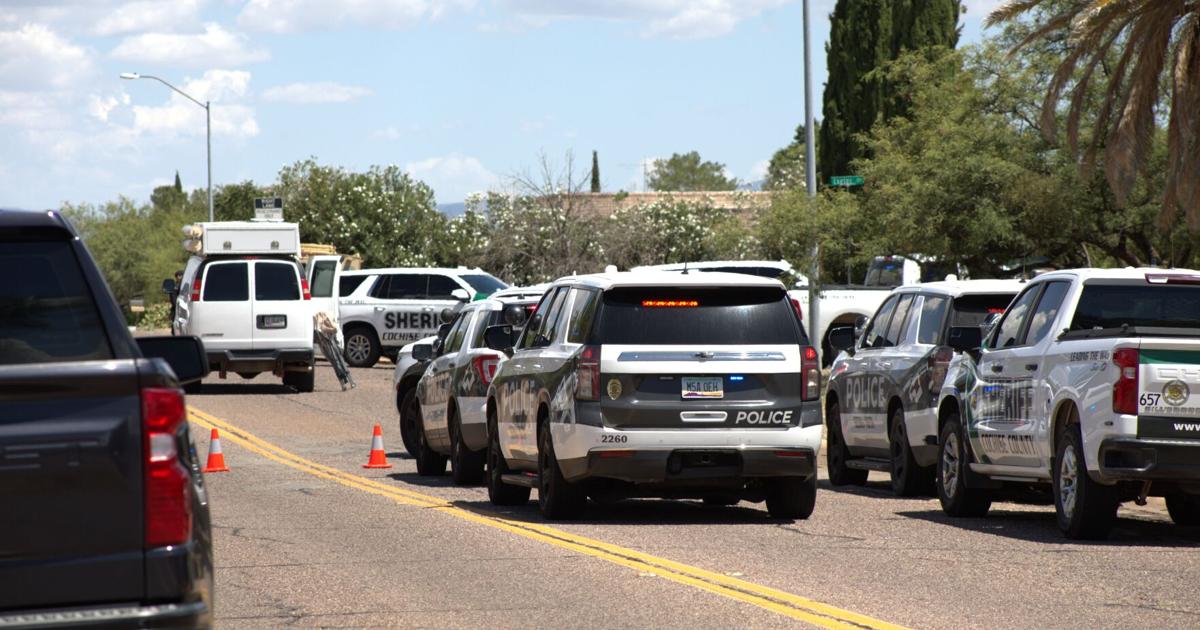 SWAT operation underway at Golf Links and Exeter Drive