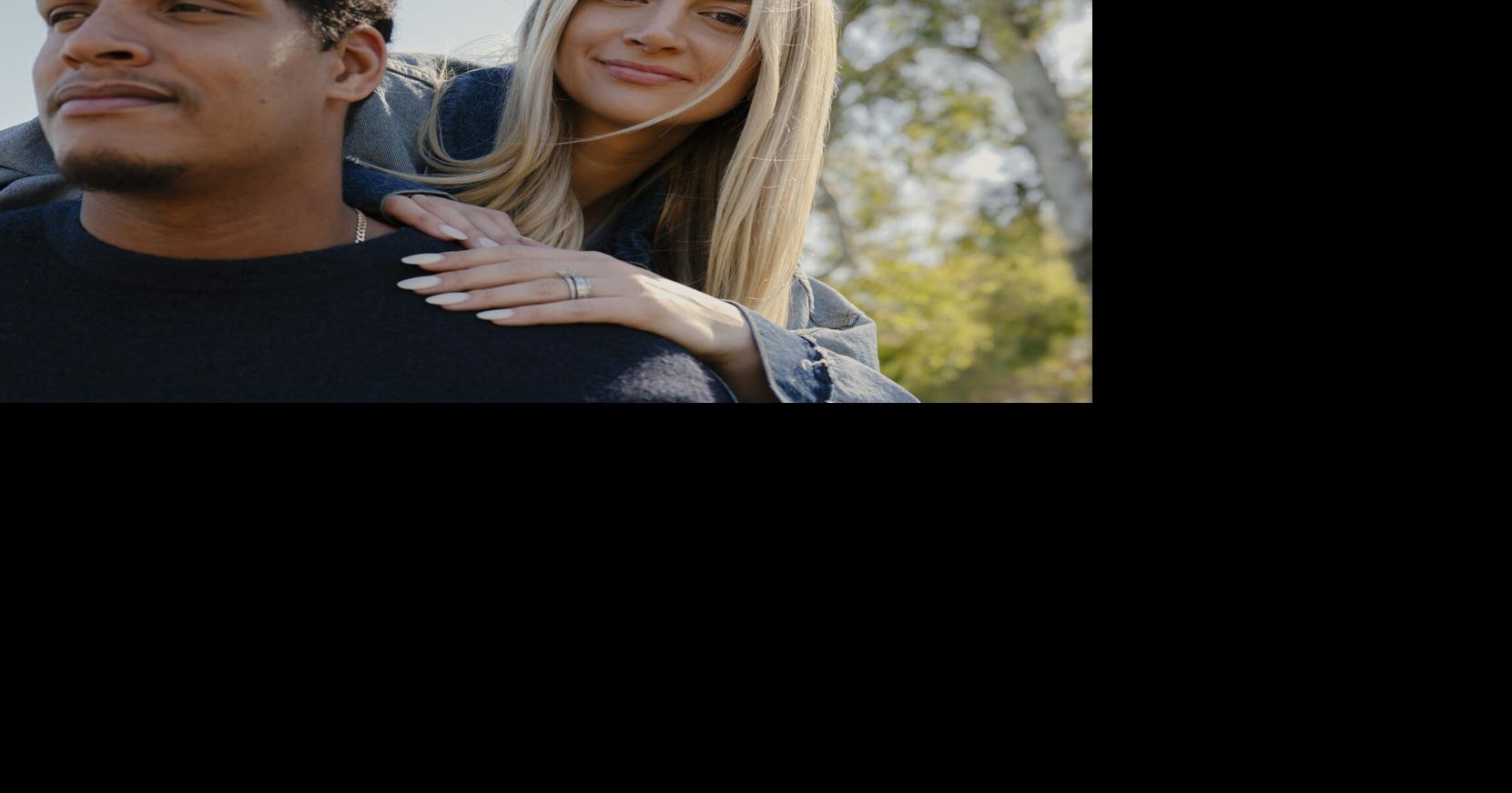He’s the NFL Player. She Gets the Autograph Requests. | Lifestyle ...