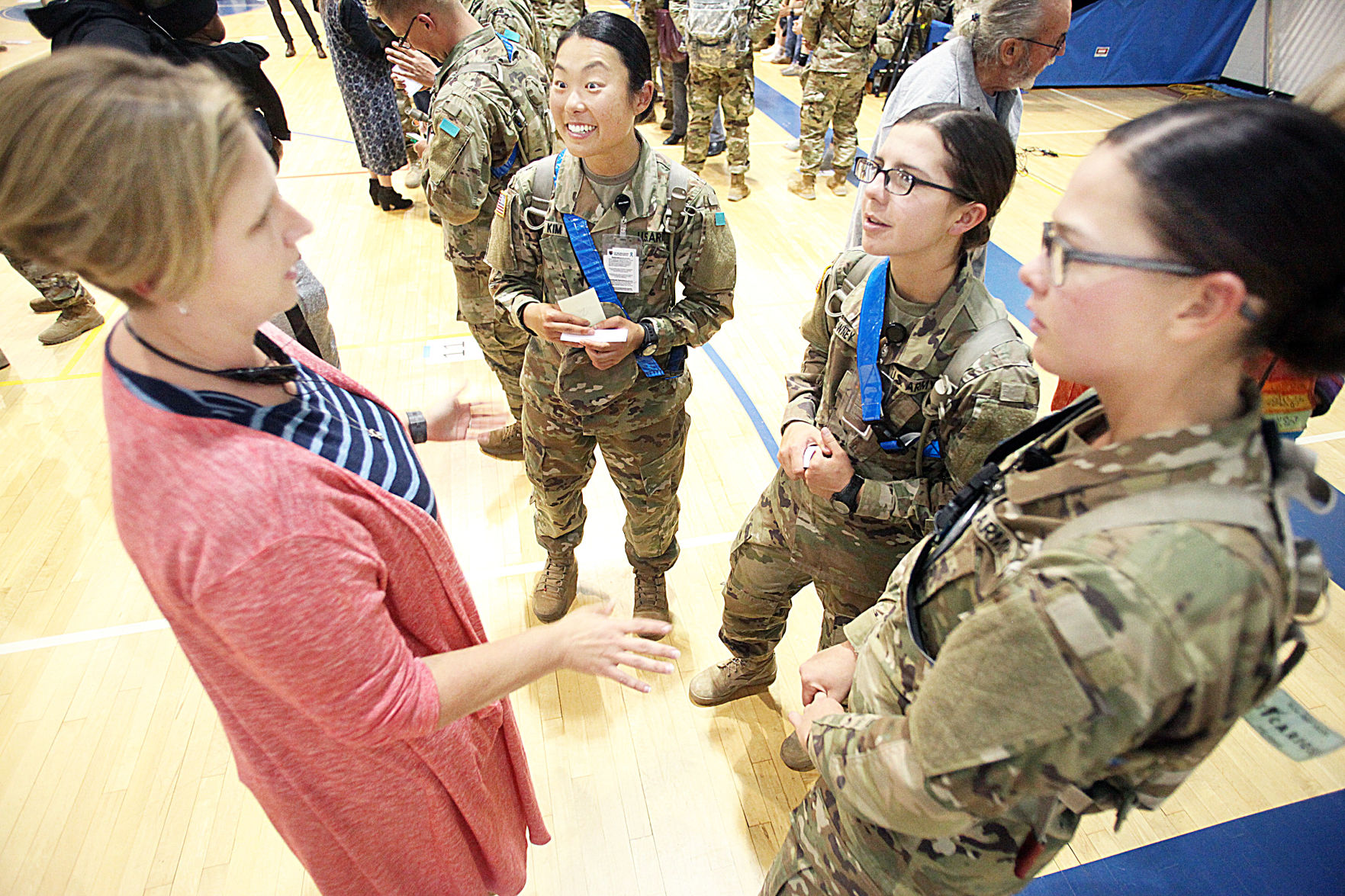 A home for the holidays Fort Huachuca program matches soldiers