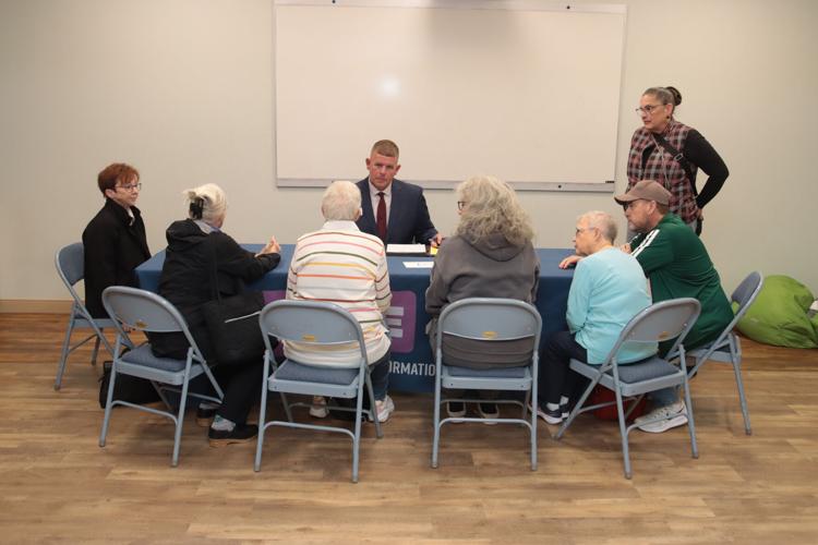 Tecumseh City Council and mayor candidates meet voters | News ...
