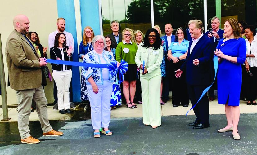 Helms Helms College cuts ribbon on healthcare labs | News | mymcr.net