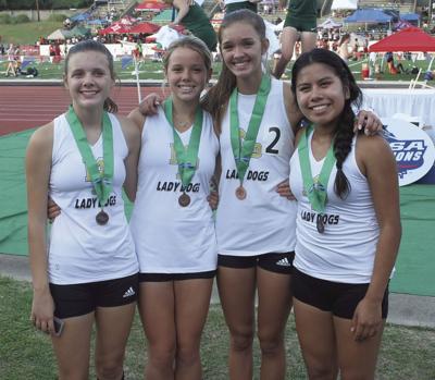 4x800m Relay team