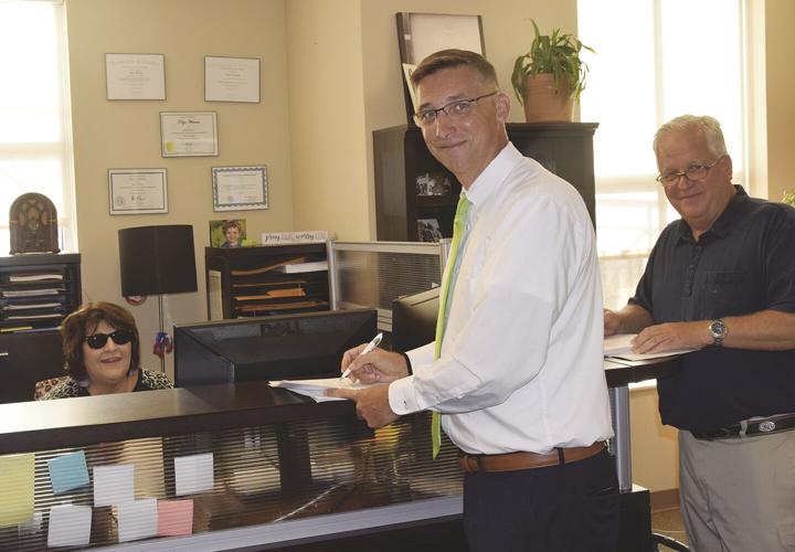 Mayor vs. Mayor Qualifying sets up rematch News