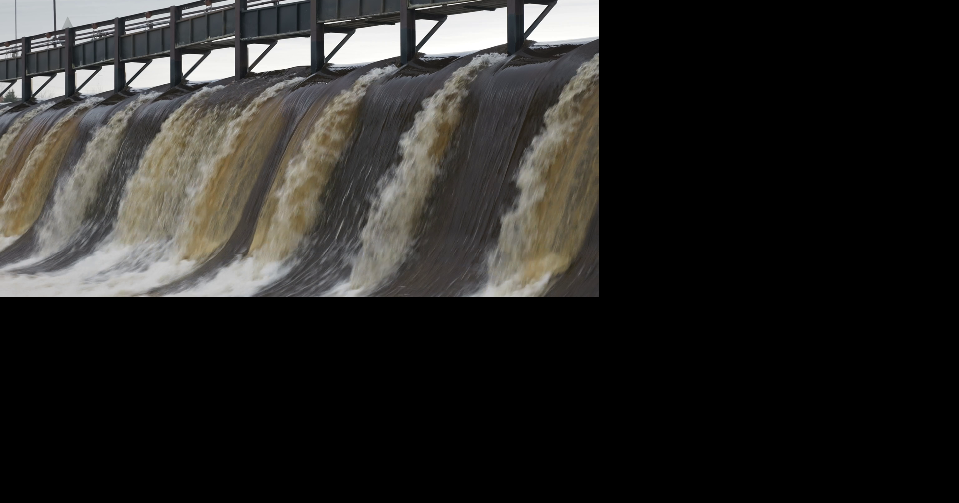 UPDATE: Fishing platform at Dam 3 on Escanaba River open after repairs