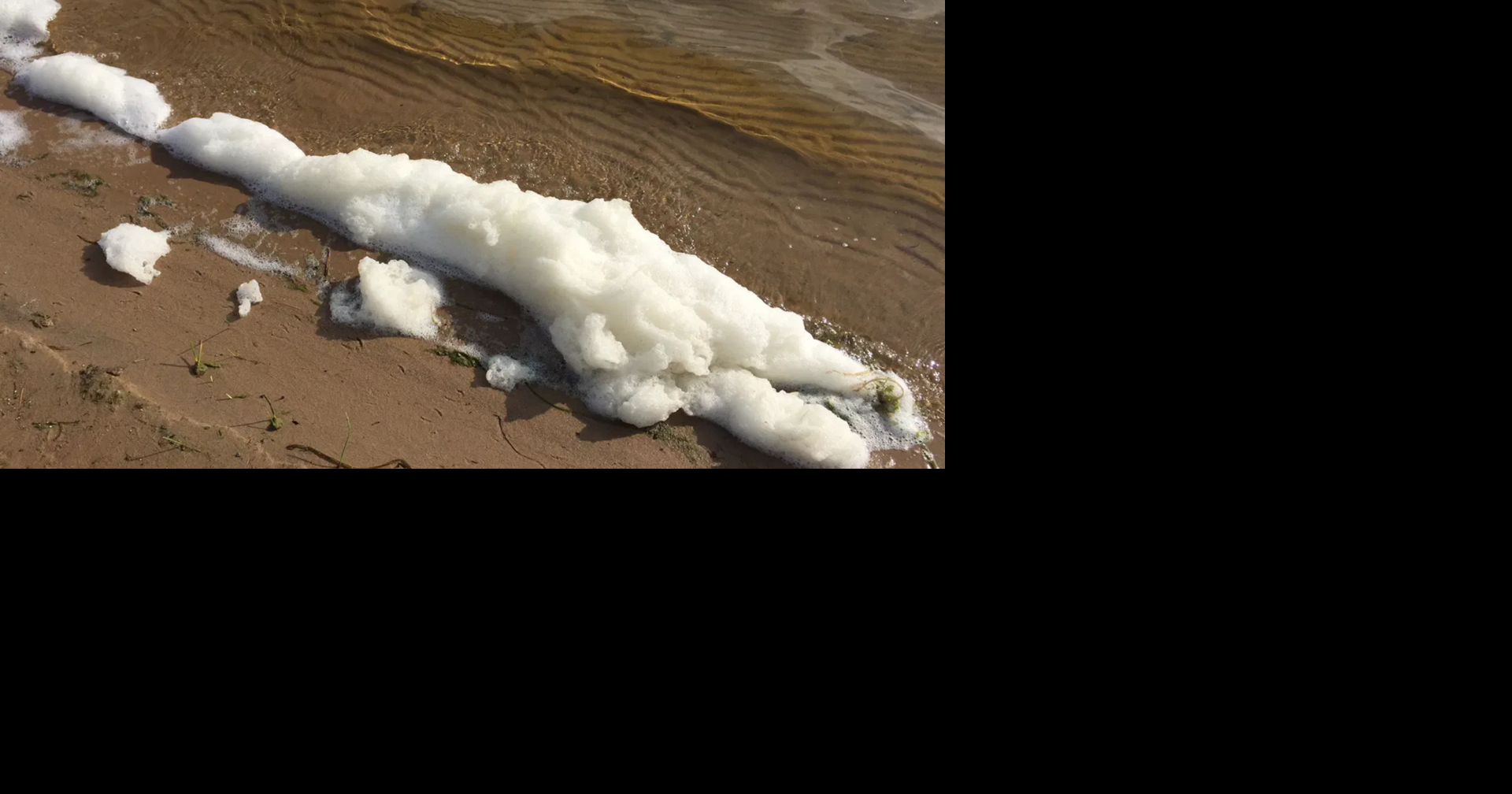 Michigan health officials warn residents to avoid foam on lakes and rivers