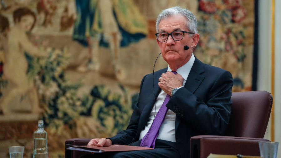 Fed's favored inflation gauge shows cooling price pressures, clearing way for more rate cuts