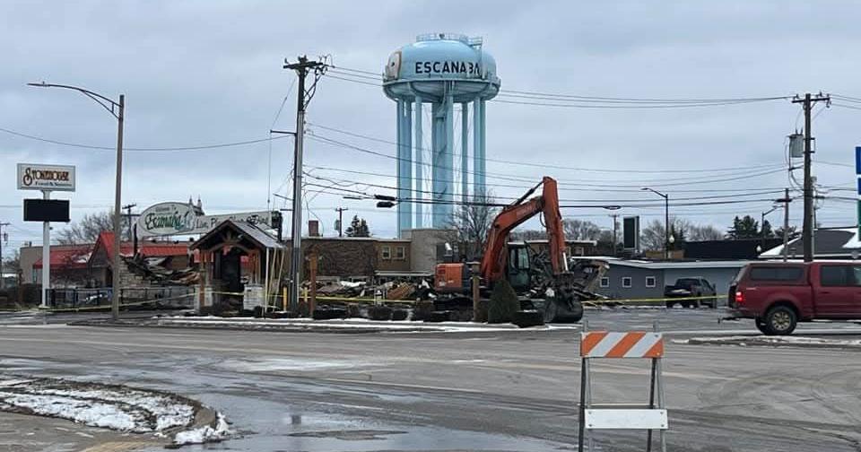 Popular Escanaba restaurant appears to be total loss after devastating ...
