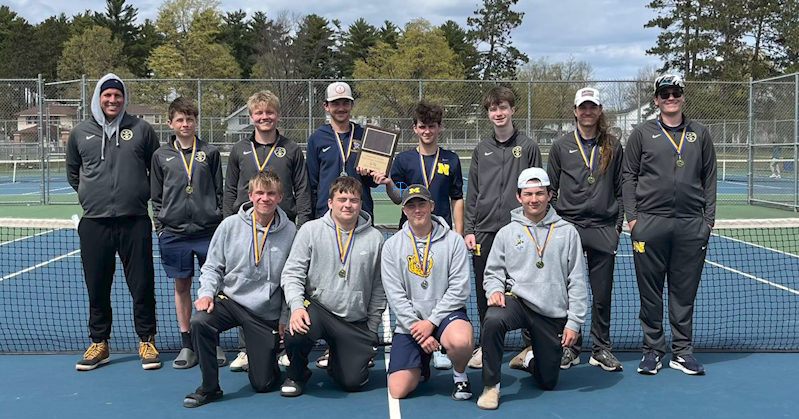 Negaunee boys tennis takes crown at Kingsford invite, Flivvers finish second