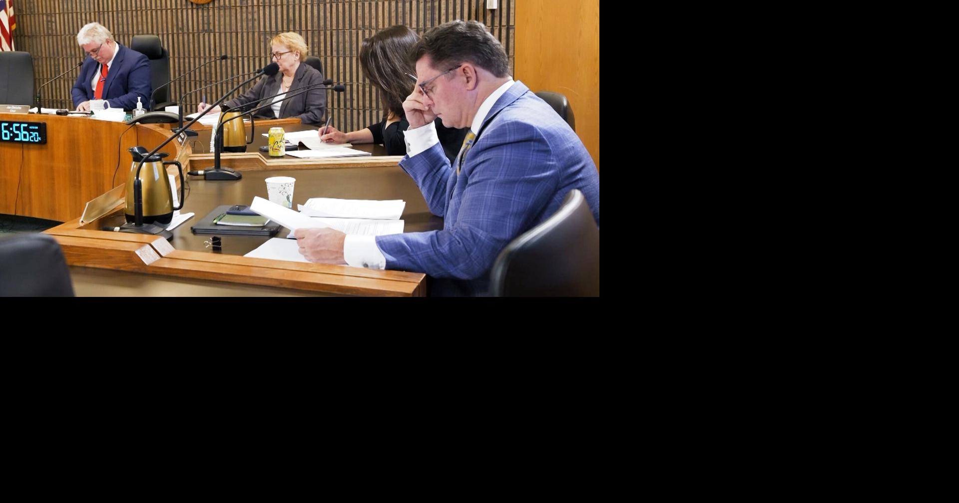 Marquette County commissioner abruptly resigns, effective immediately