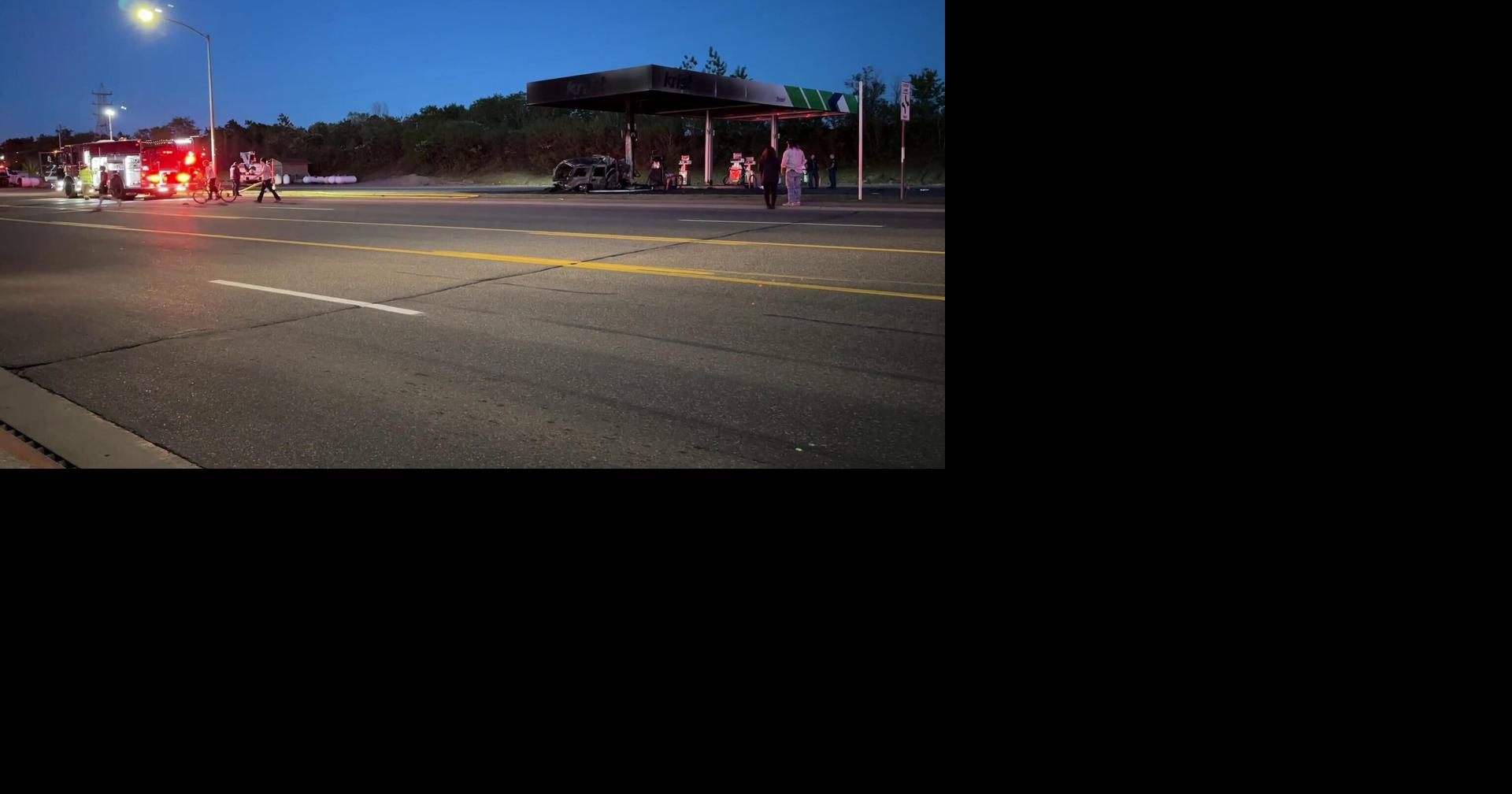 Crash at gas station prompts closure of US-41 in Negaunee