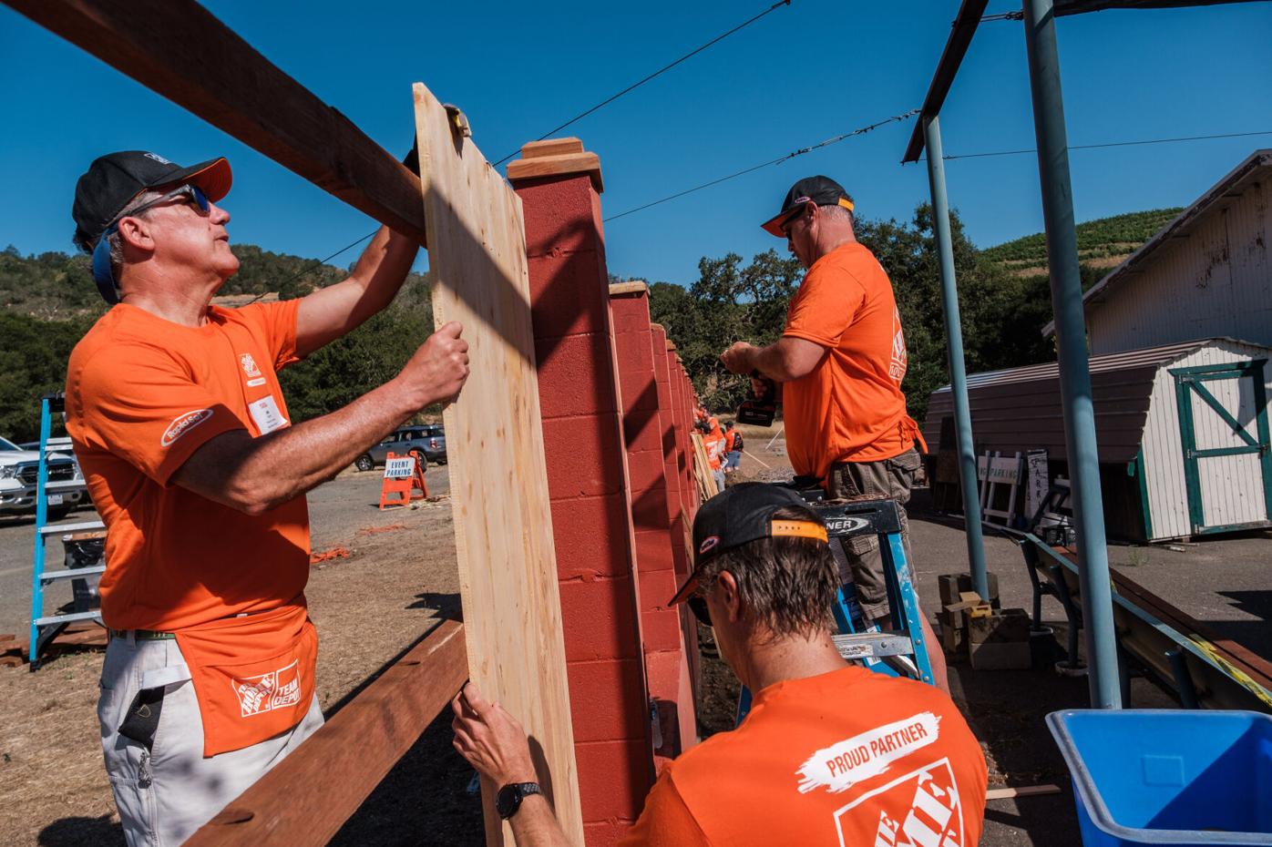 Photos: Huge volunteer turnout at Veterans Home project in Yountville |  News | napavalleyregister.com