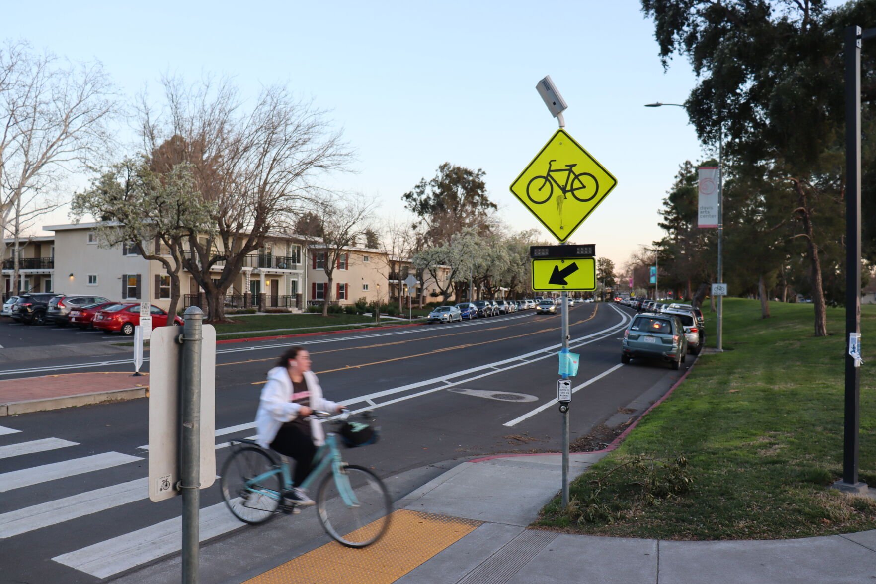 Buffered bike online lane