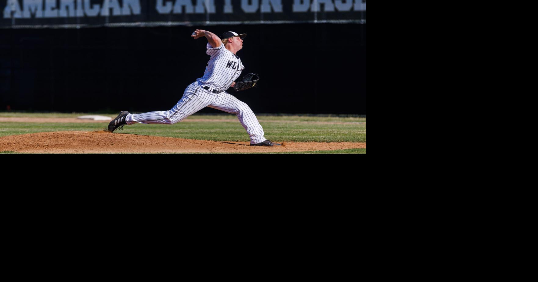 PHOTOS: Vintage defeats Justin-Siena 4-3 in baseball