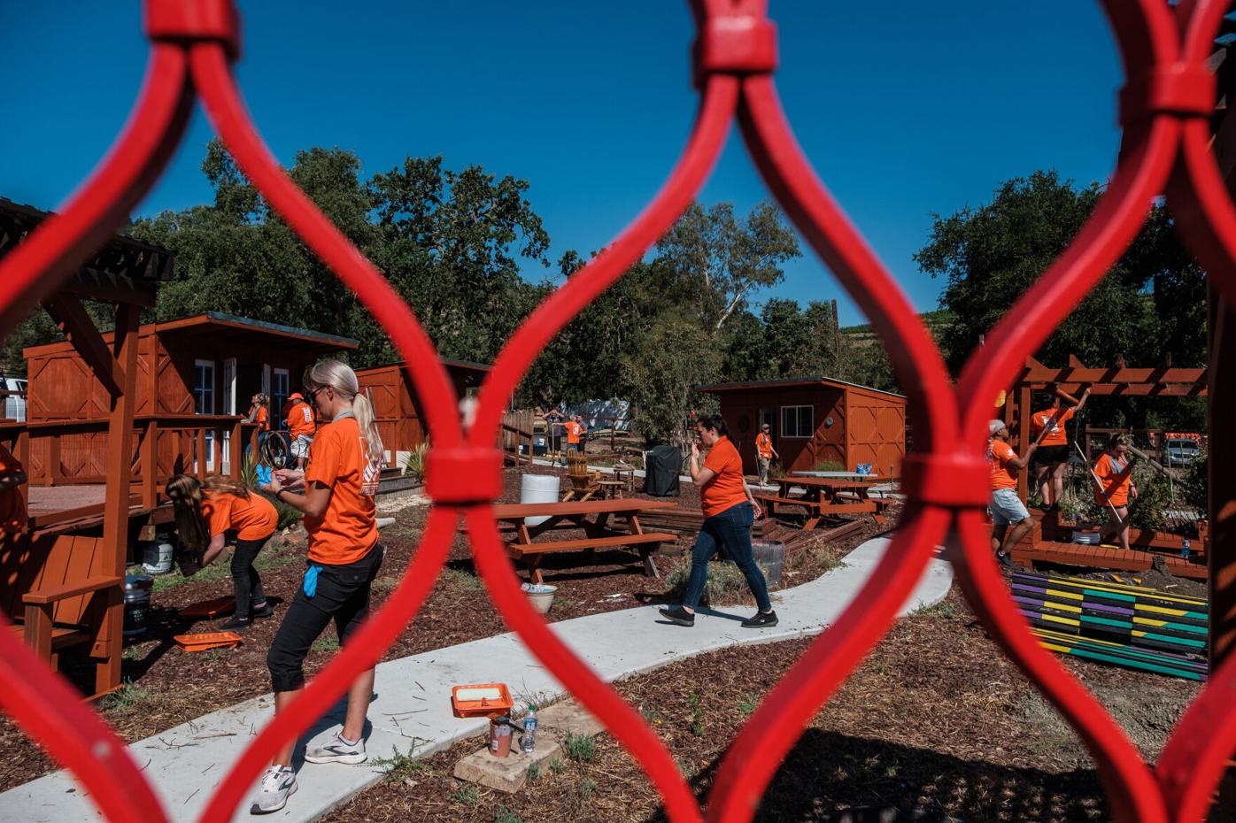 Photos: Huge volunteer turnout at Veterans Home project in Yountville |  News | napavalleyregister.com