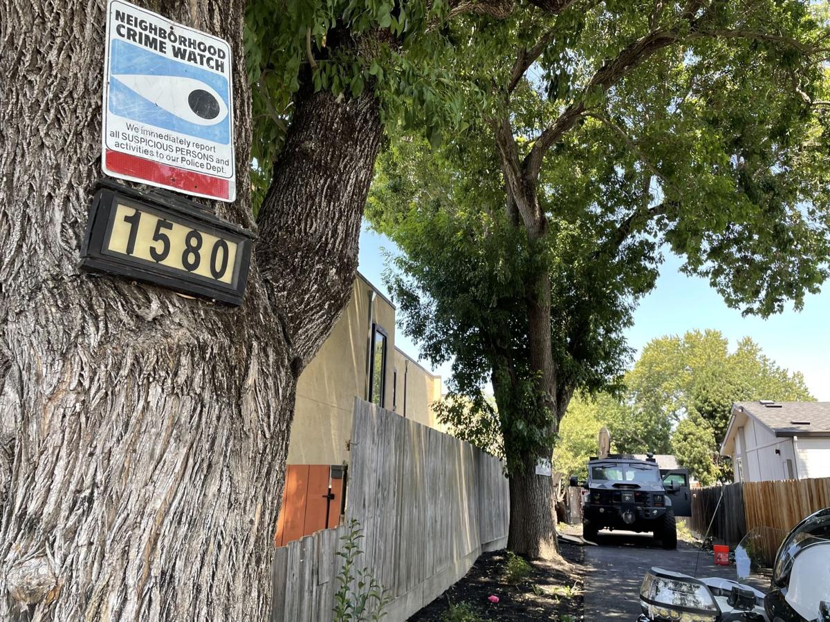 Police standoff at Napa apartment