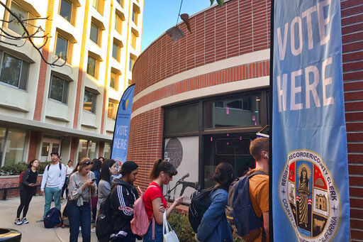 Voting problems, long lines mar California primary voting