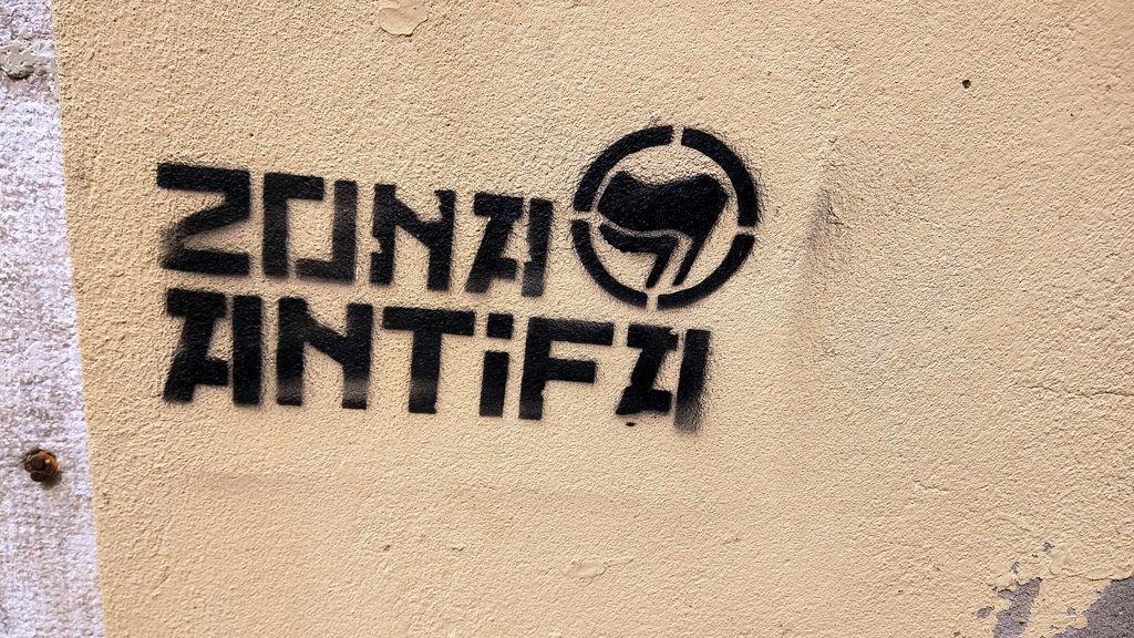 What Is Antifa And Its Role In Police Protests To Start It S Not One Group National Napavalleyregister Com