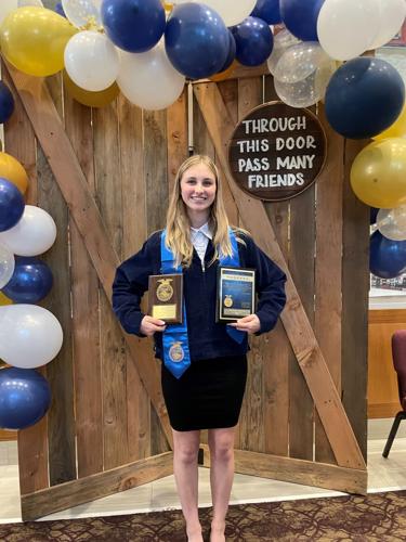 Appellation St. Helena awarded a scholarship to Kaylee Moura