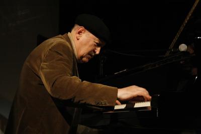 Larry Vuckovich