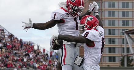 No 1 Georgia loses Bowers but turns back Vandy No 1 Georgia loses Bowers but turns back Vandy