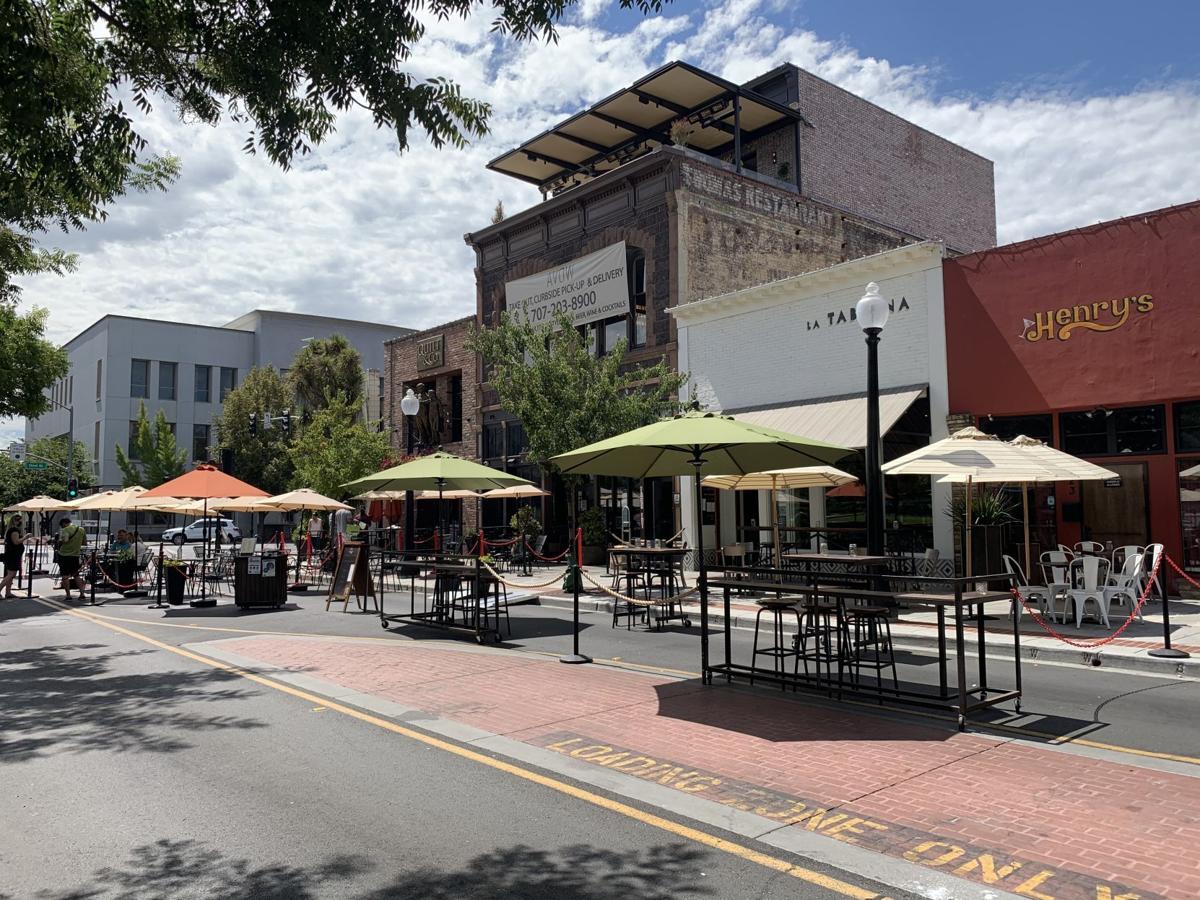 Outdoor dining on Main Street, downtown Napa