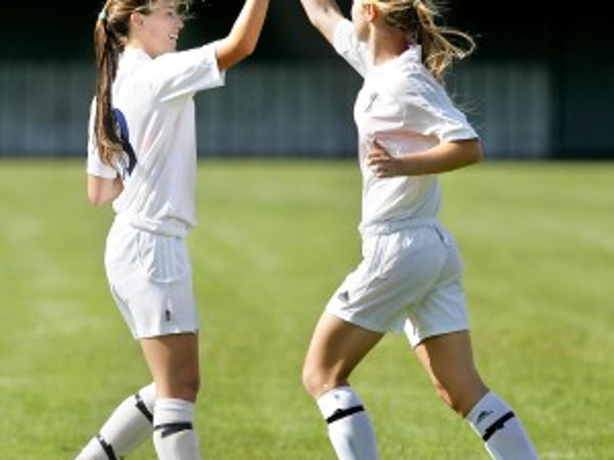 Six Goals And A Shutout For Napa Girls Soccer High School Napavalleyregister Com Six Goals And A Shutout For Napa Girls Soccer High School Napavalleyregister Com