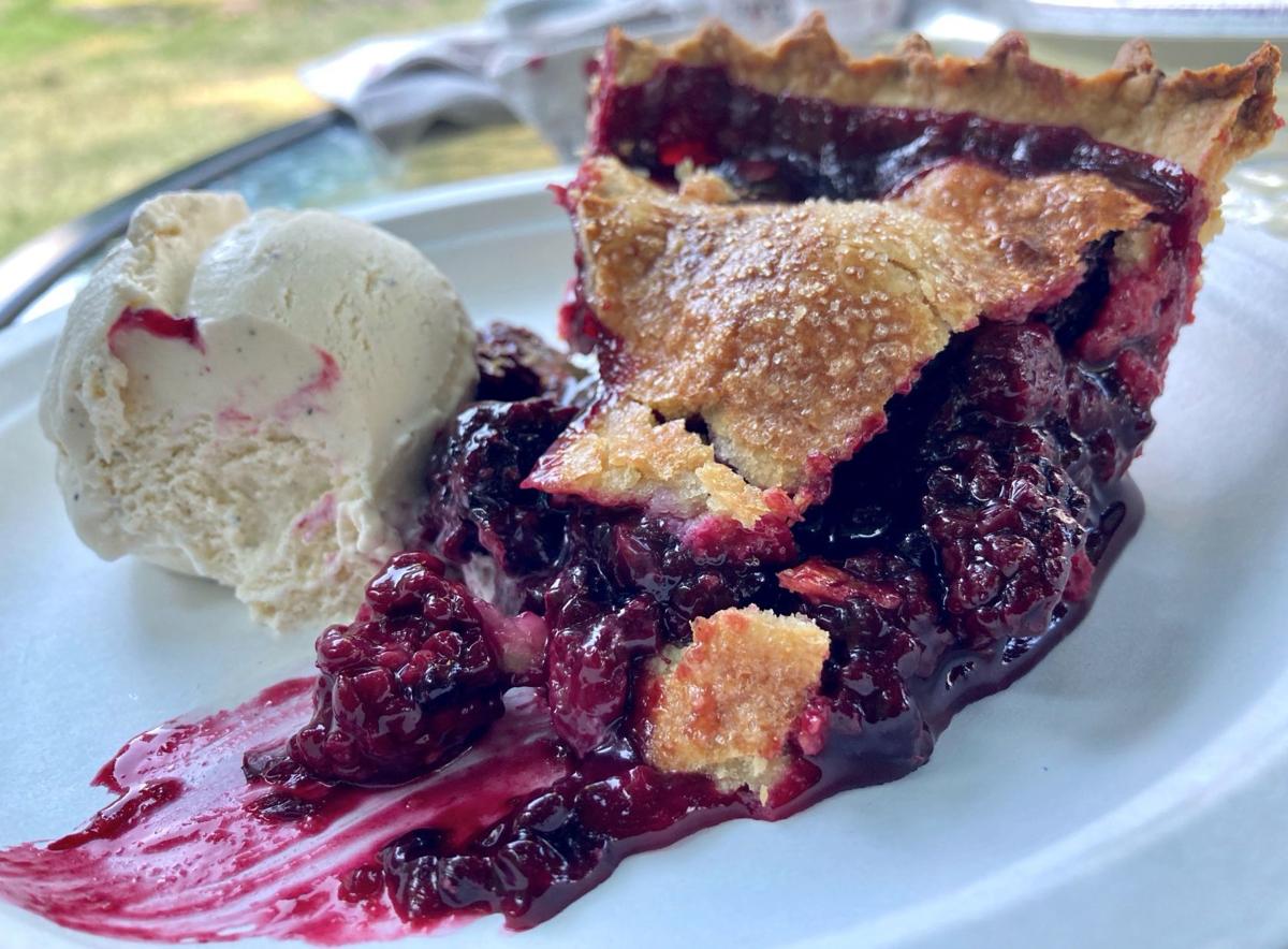 Napa Farmers Market An Antidote For Uncertain Times Pie Freshly Picked Napavalleyregister Com