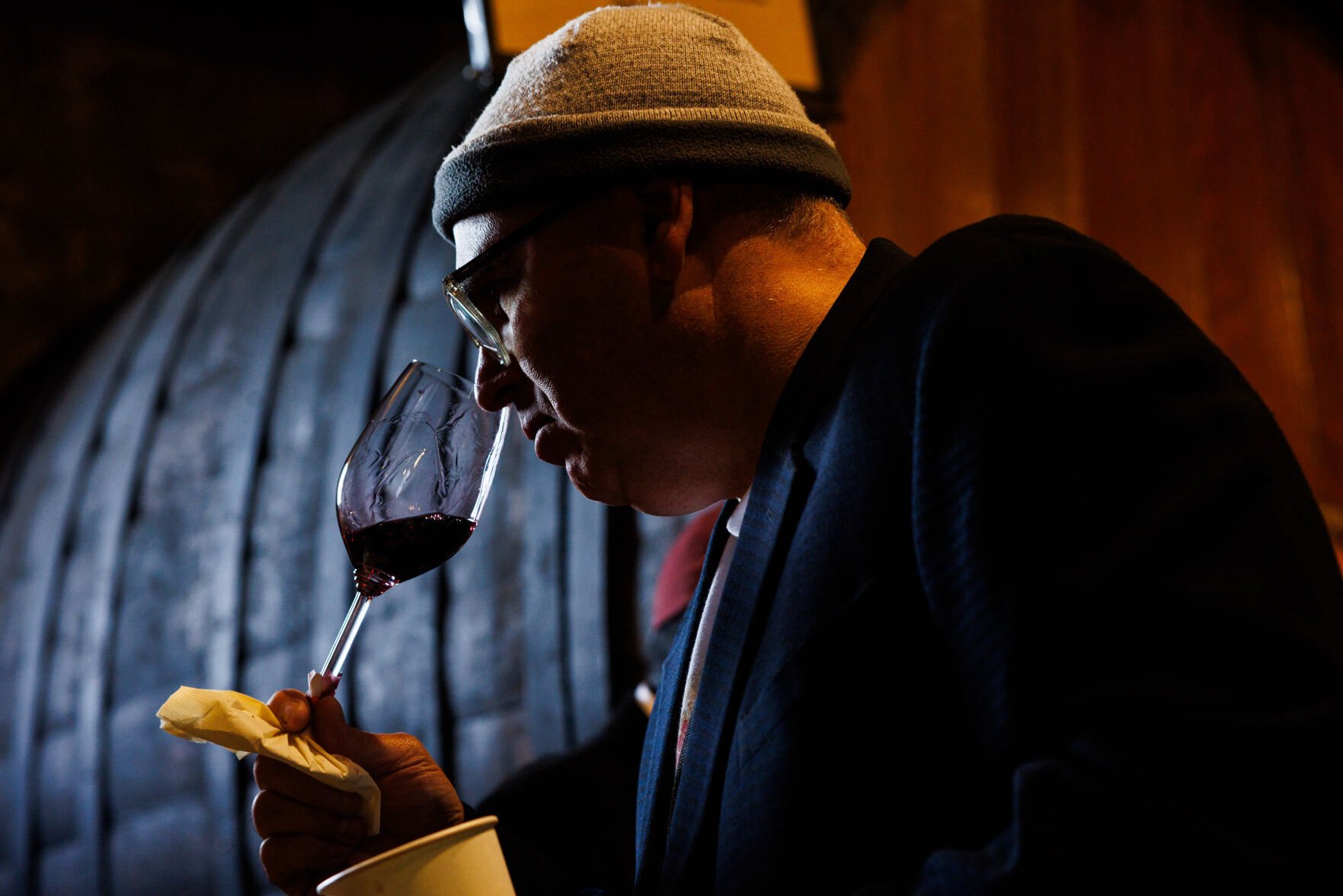 napavalleyregister.com - BRETT MARSH brett.marsh@napanews.com - Napa's premiere wine event draws large crowds and high bids