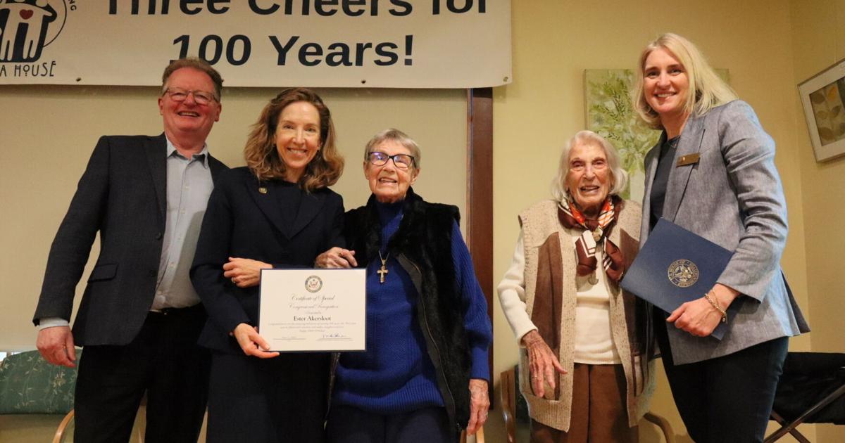 Rianda House honors centenarians Akersloot and Peterson