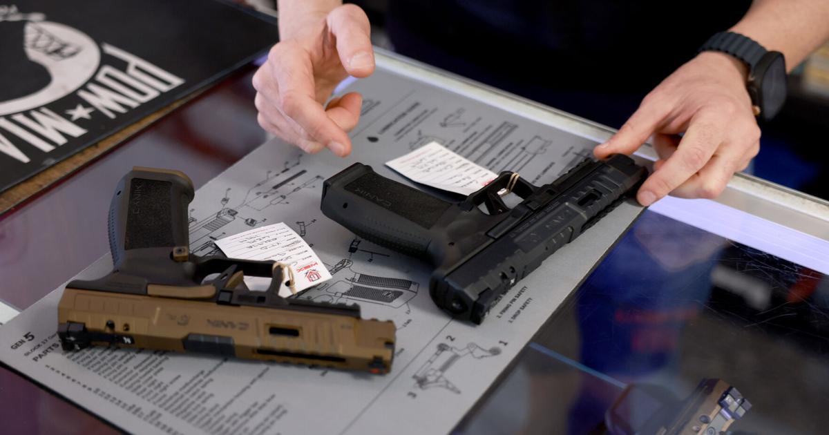 Gun owners may carry a weapon into stores, Supreme Court rules