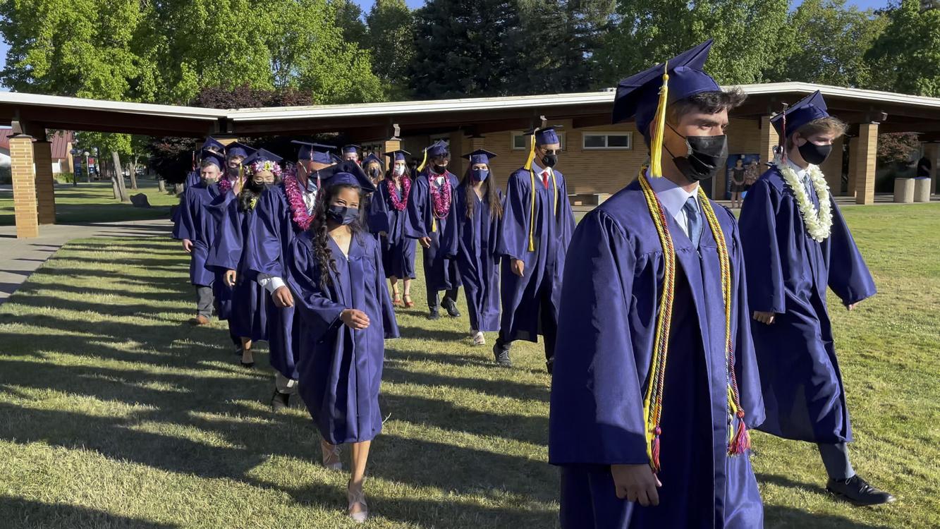 Photos: Justin Siena graduation celebrates the Class of 2021