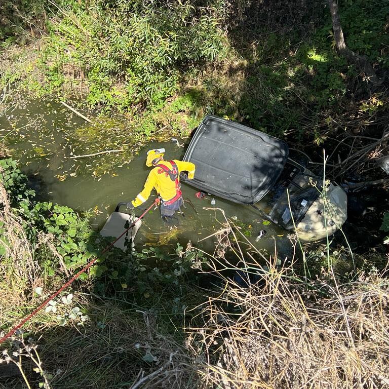 Person hospitalized after golf cart crash in south Napa