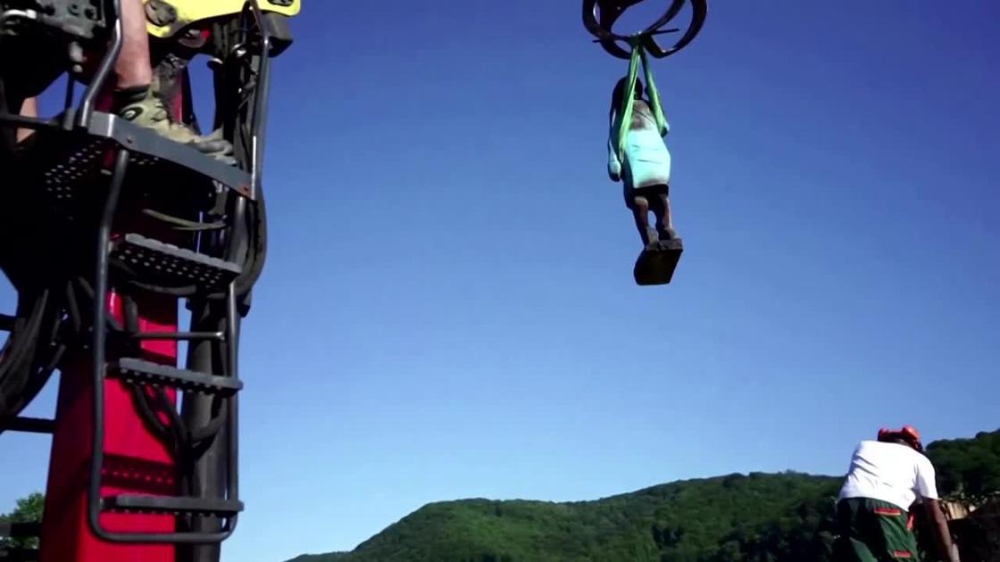 Melania Trump statue removed after fire damage | National ...