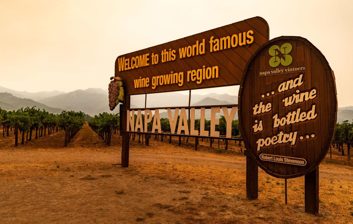 Napa Valley Welcome Sign tourism (copy)