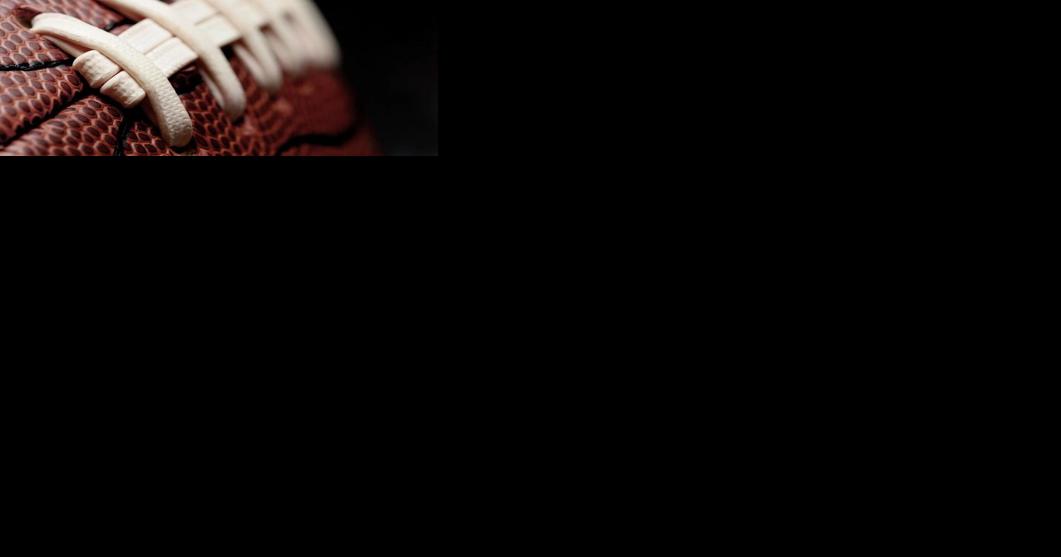 Napa Valley High School Football Cardinal Newman slips past Vintage with lastsecond field goal 3027